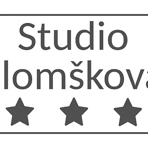 https://slomskova.hotels-in-ljubljana.com