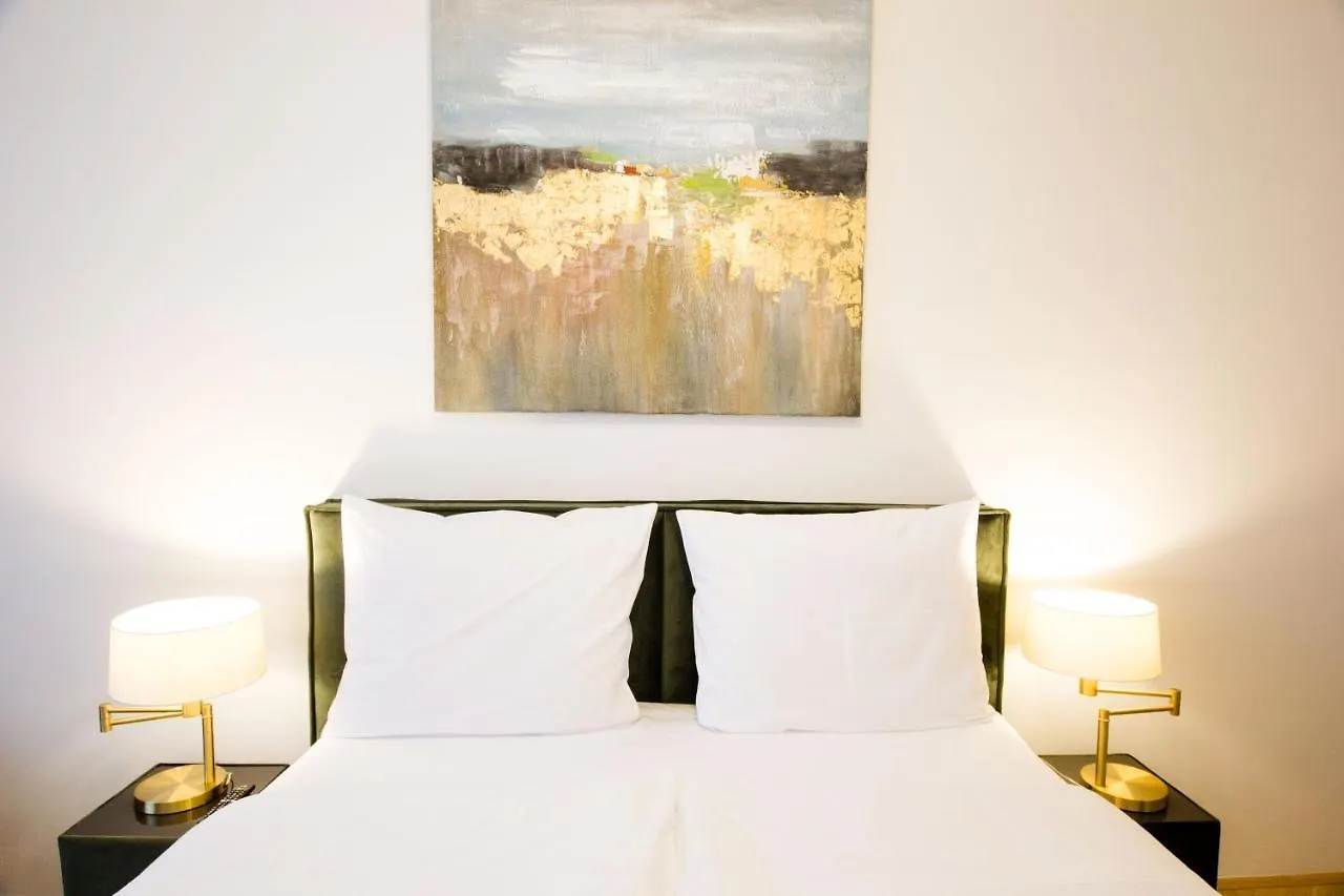 Studio Apartments Opera - Mai'S Apartments Vienna 0*,  Austria