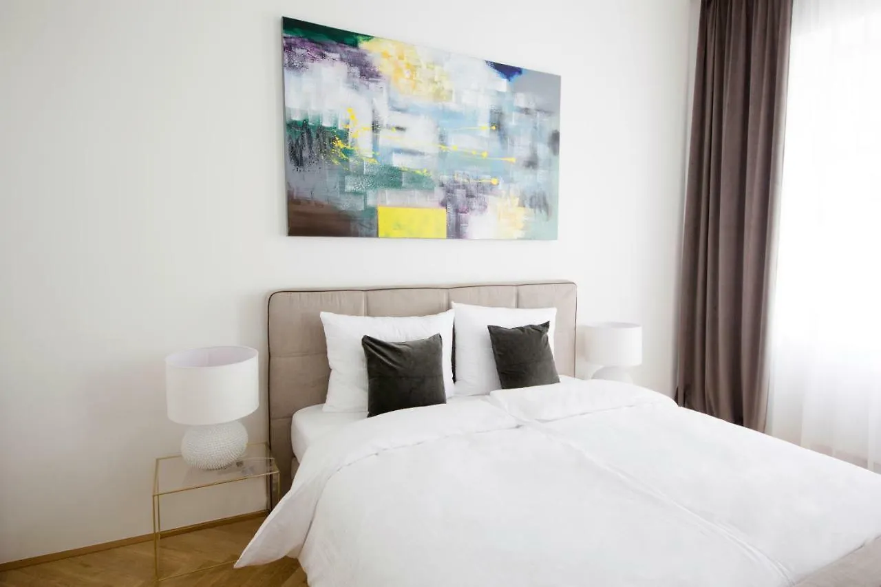 Studio Apartments Opera - Mai'S Apartments Wien 0*,